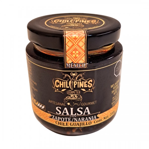 Salsa de zapote con naranja y guajillo